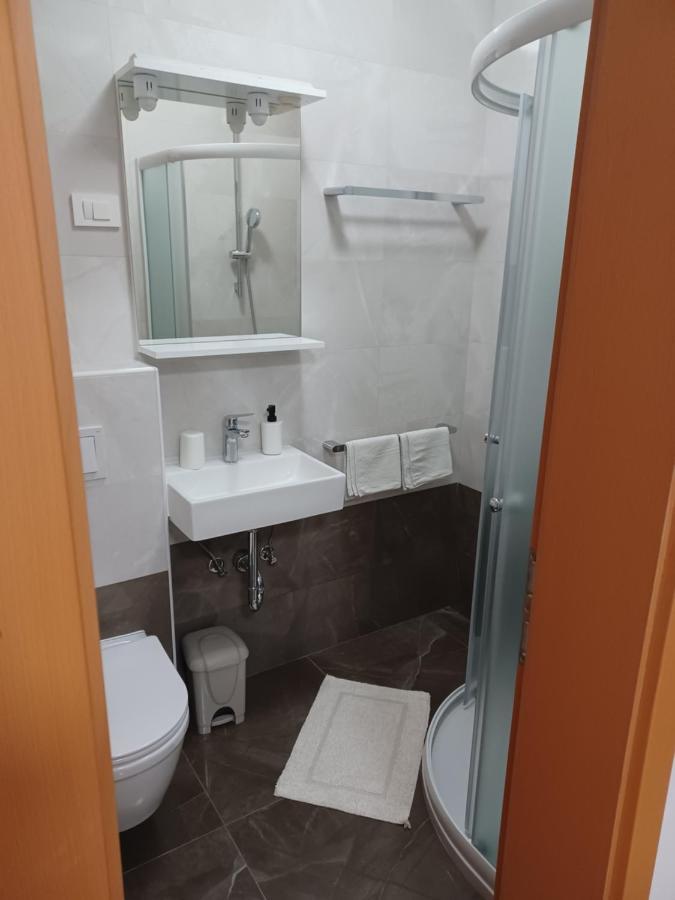 Apartments Beg ราบ ภายนอก รูปภาพ