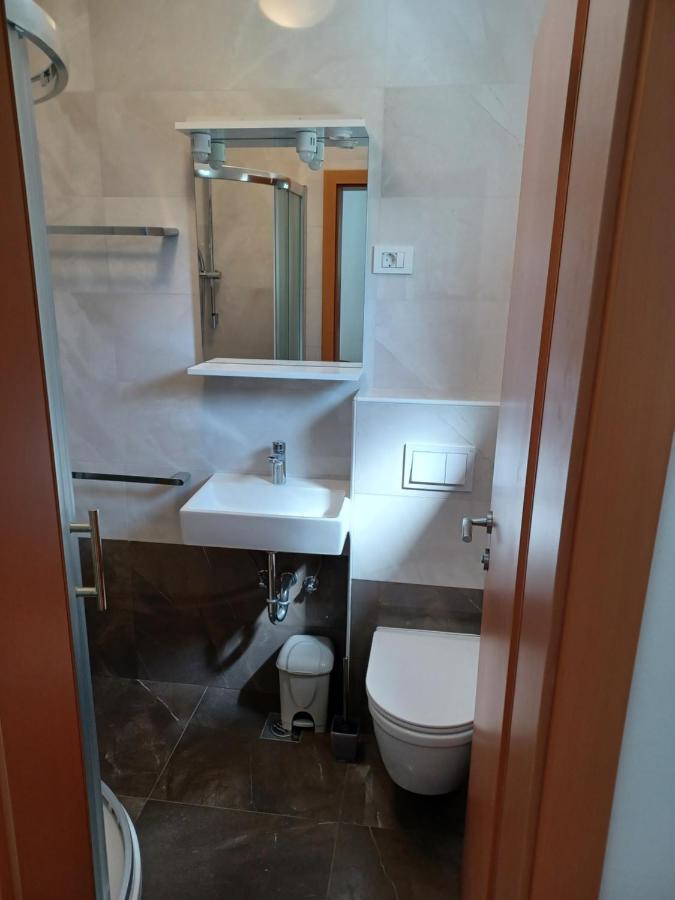 Apartments Beg ราบ ภายนอก รูปภาพ