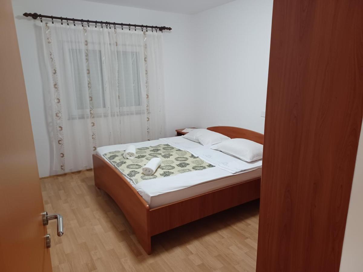 Apartments Beg ราบ ภายนอก รูปภาพ