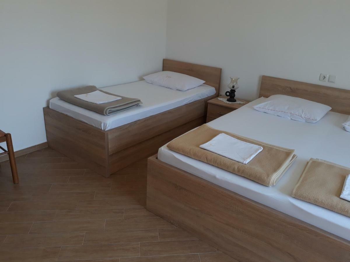 Apartments Beg ราบ ภายนอก รูปภาพ